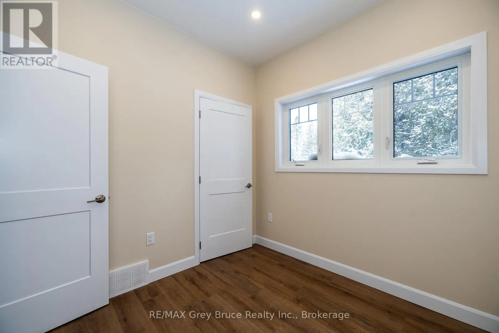 457 HURON RD ROAD