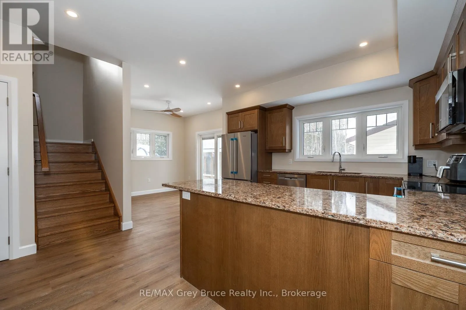 457 HURON RD ROAD