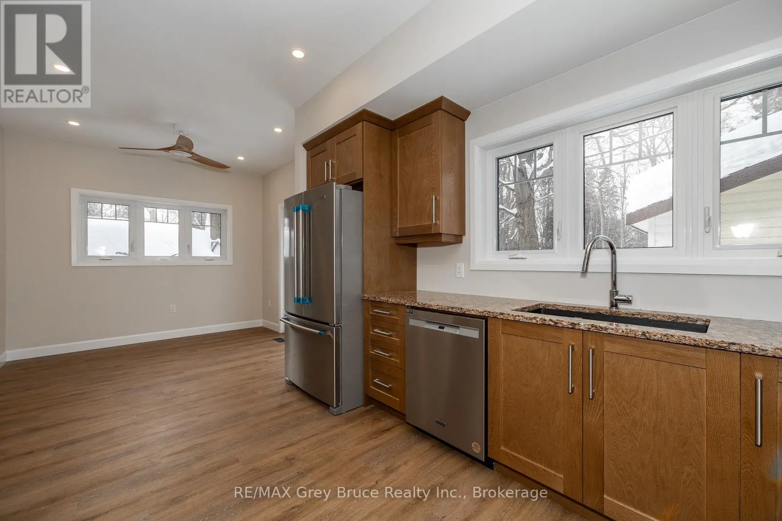 457 HURON RD ROAD