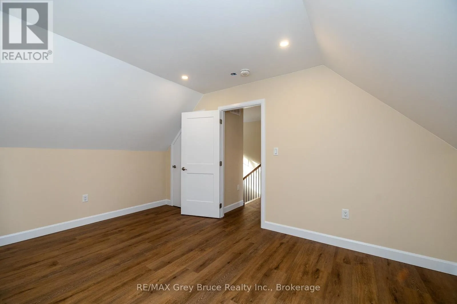 457 HURON RD ROAD