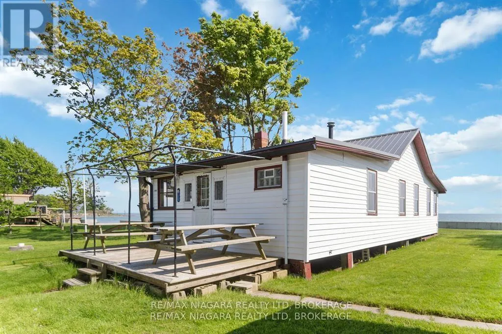 10953 LAKESHORE ROAD