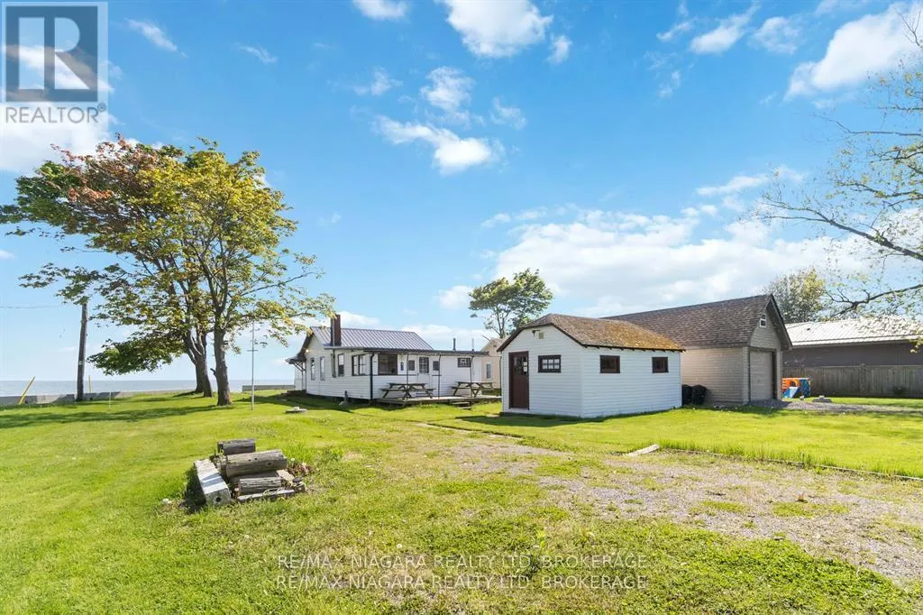 10953 LAKESHORE ROAD