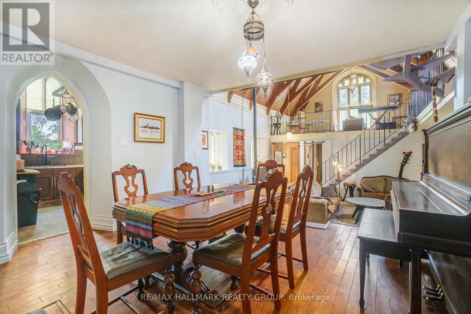 10290 REDAN ROAD