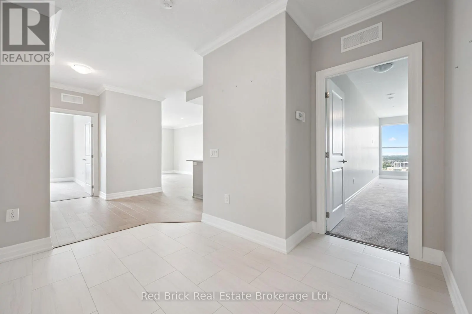 805 - 1880 GORDON STREET, #805