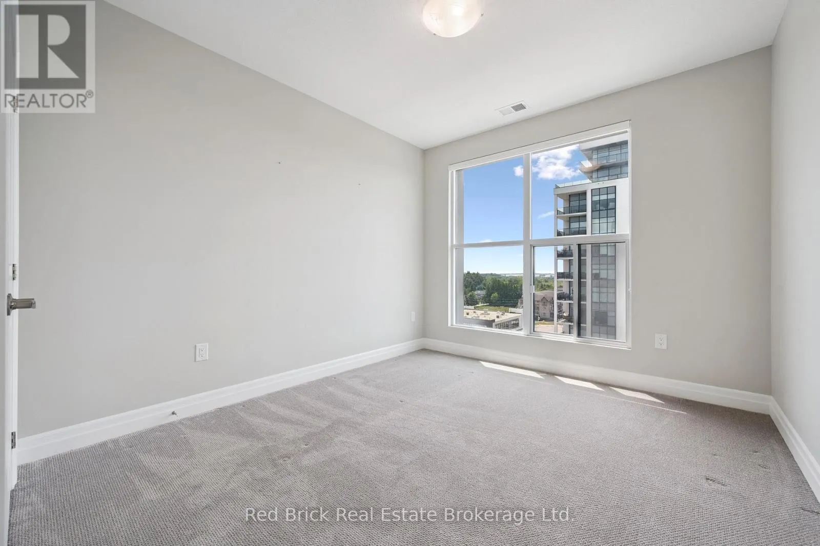 805 - 1880 GORDON STREET, #805