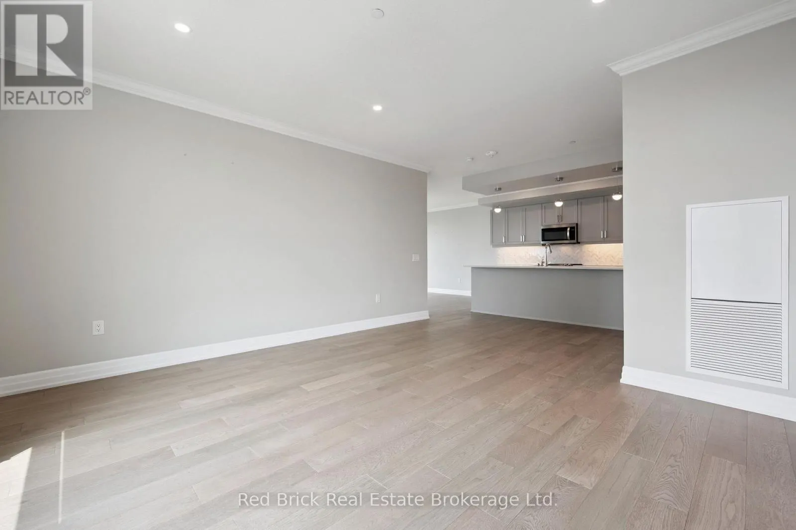 805 - 1880 GORDON STREET, #805