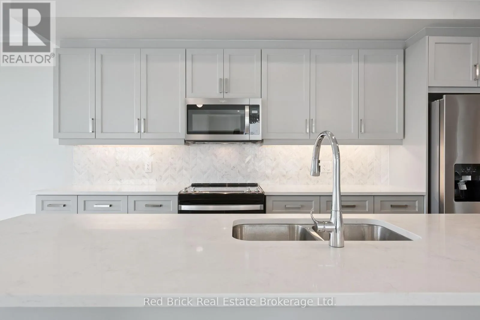 805 - 1880 GORDON STREET, #805