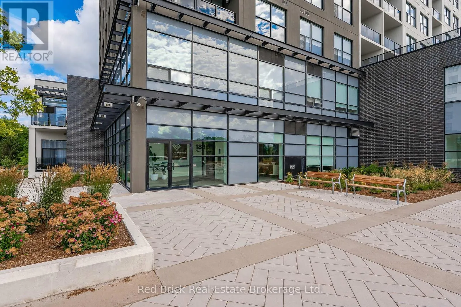 805 - 1880 GORDON STREET, #805