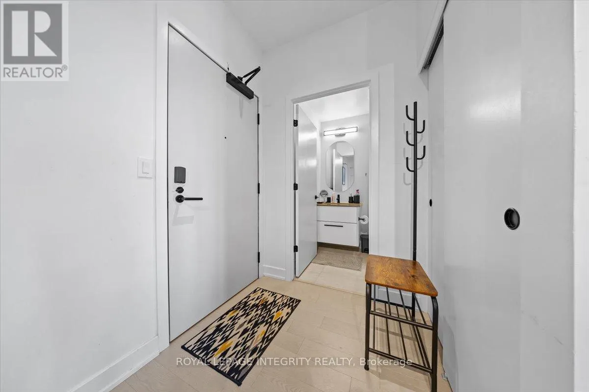 317 - 560 RIDEAU STREET