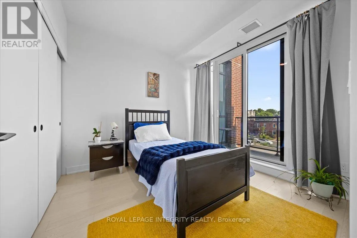 317 - 560 RIDEAU STREET