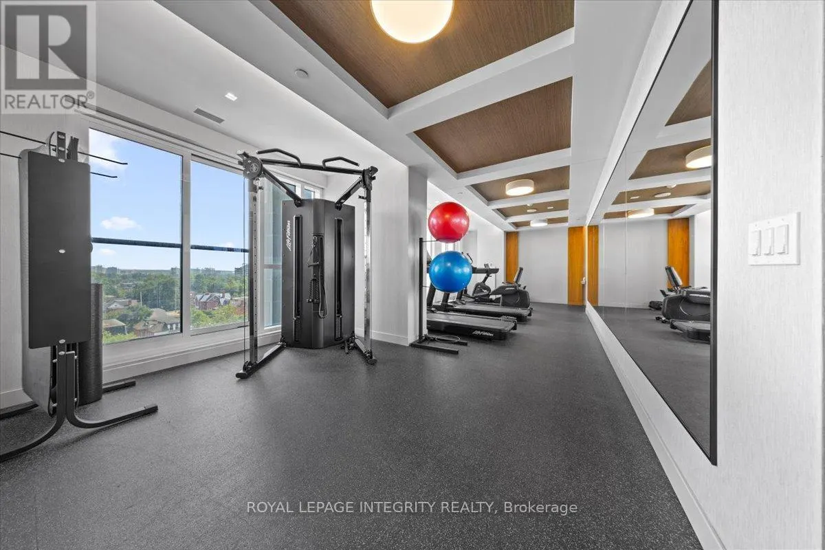 317 - 560 RIDEAU STREET