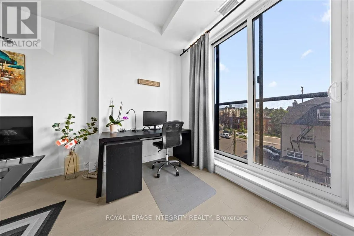 317 - 560 RIDEAU STREET