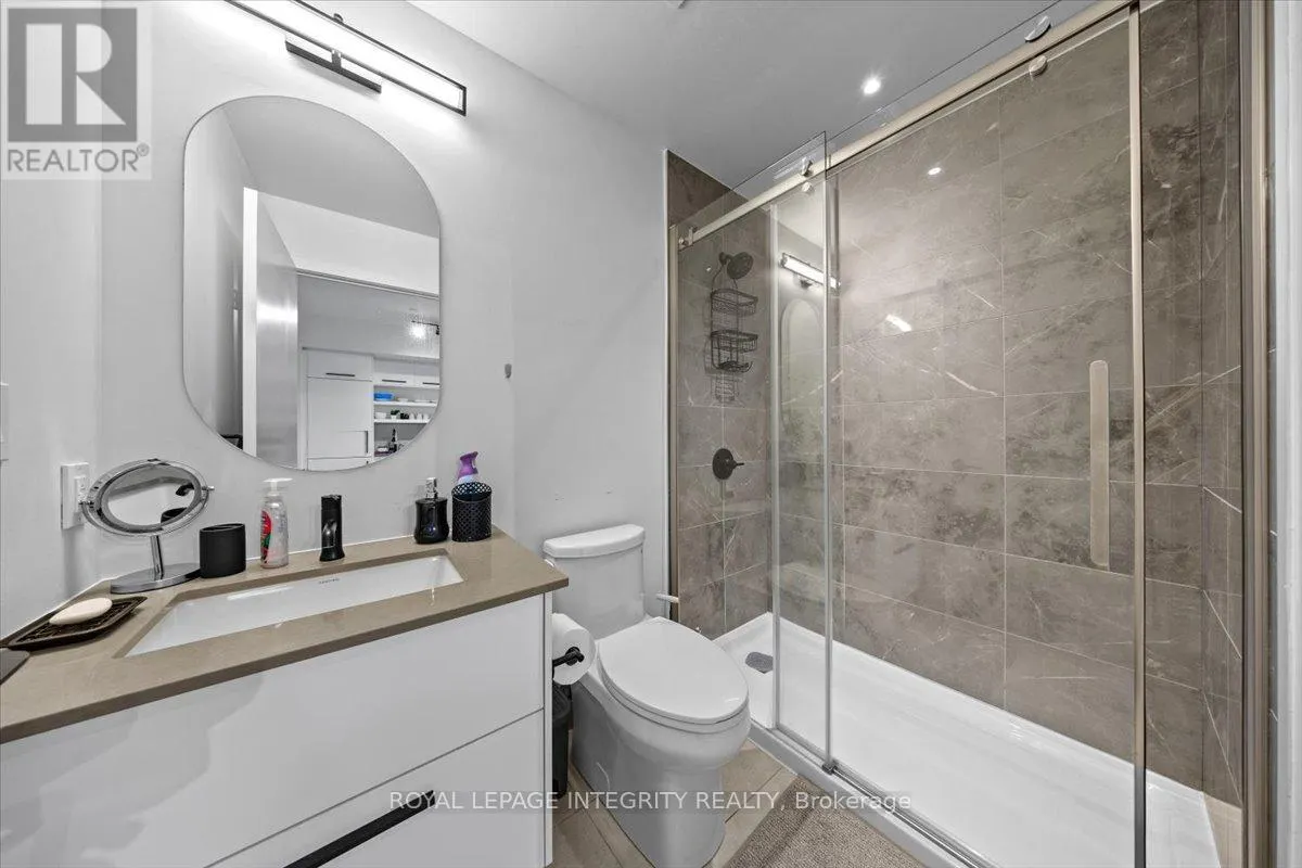317 - 560 RIDEAU STREET