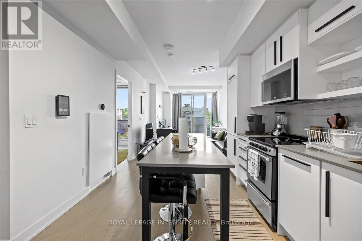 317 - 560 RIDEAU STREET