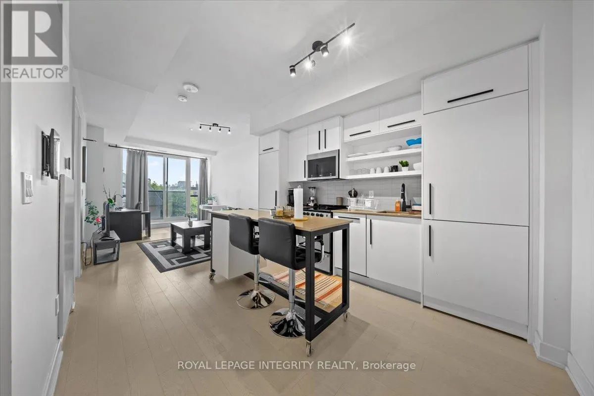 317 - 560 RIDEAU STREET