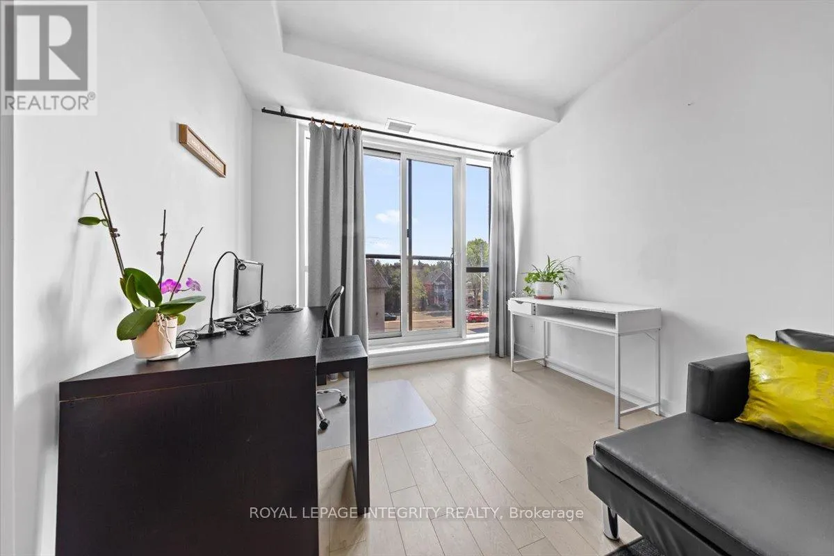 317 - 560 RIDEAU STREET