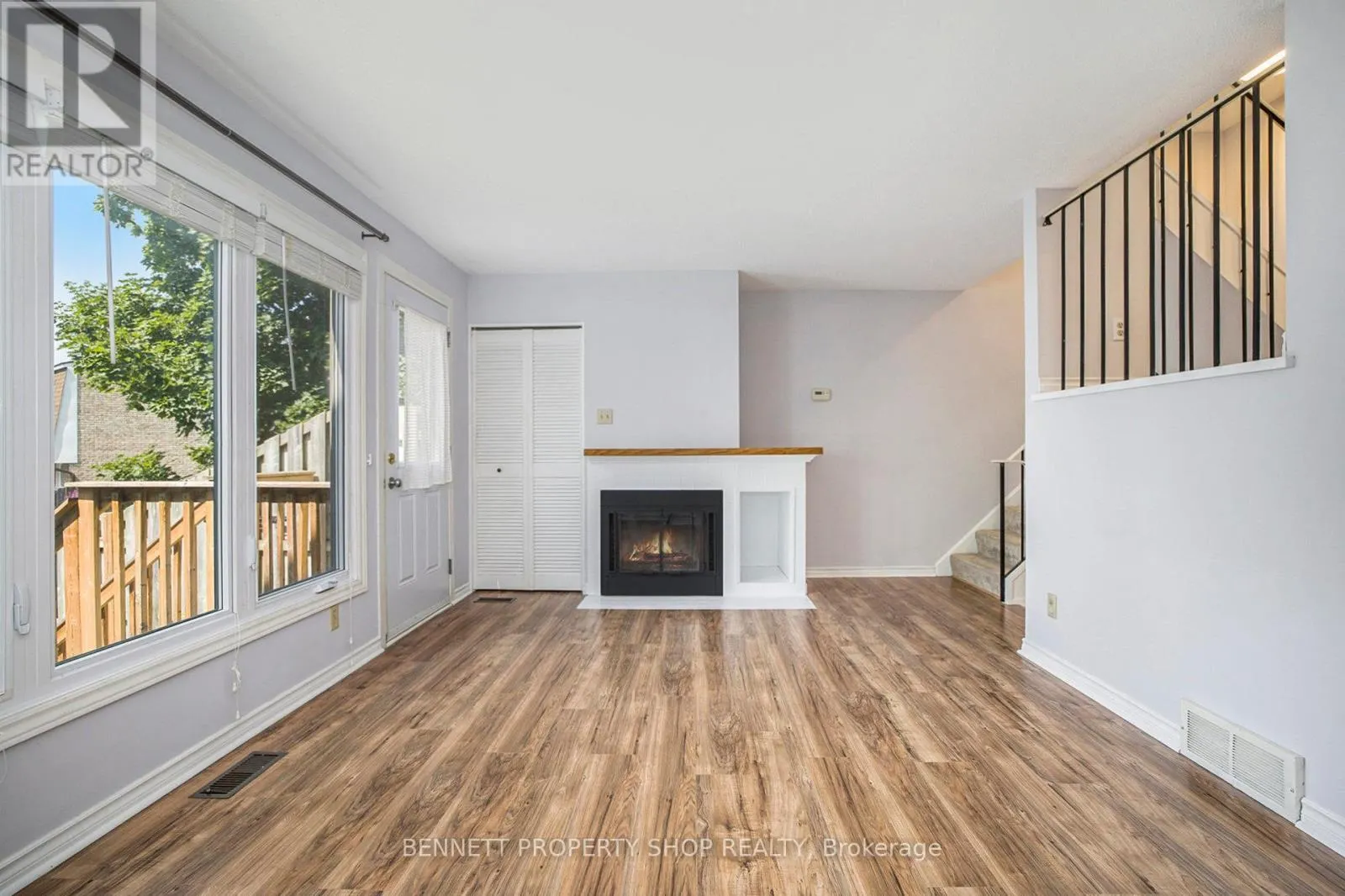 15 - 3350 SOUTHGATE ROAD
