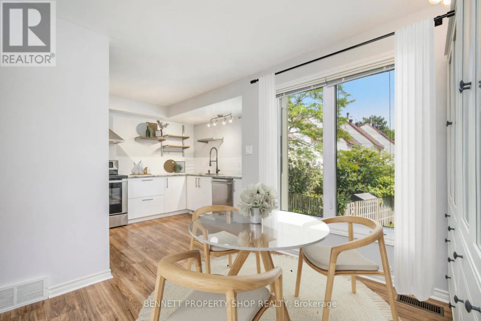 15 - 3350 SOUTHGATE ROAD