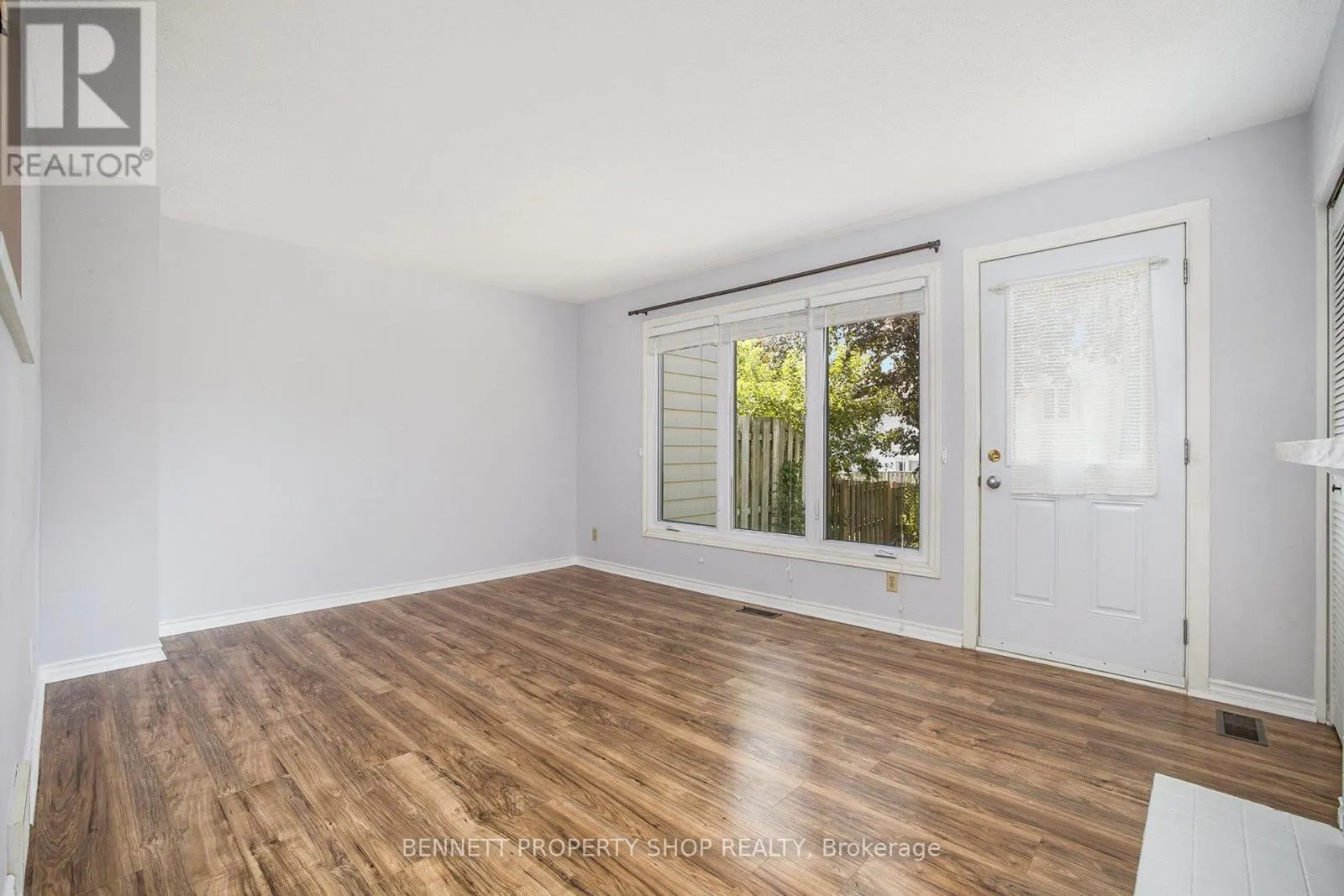 15 - 3350 SOUTHGATE ROAD