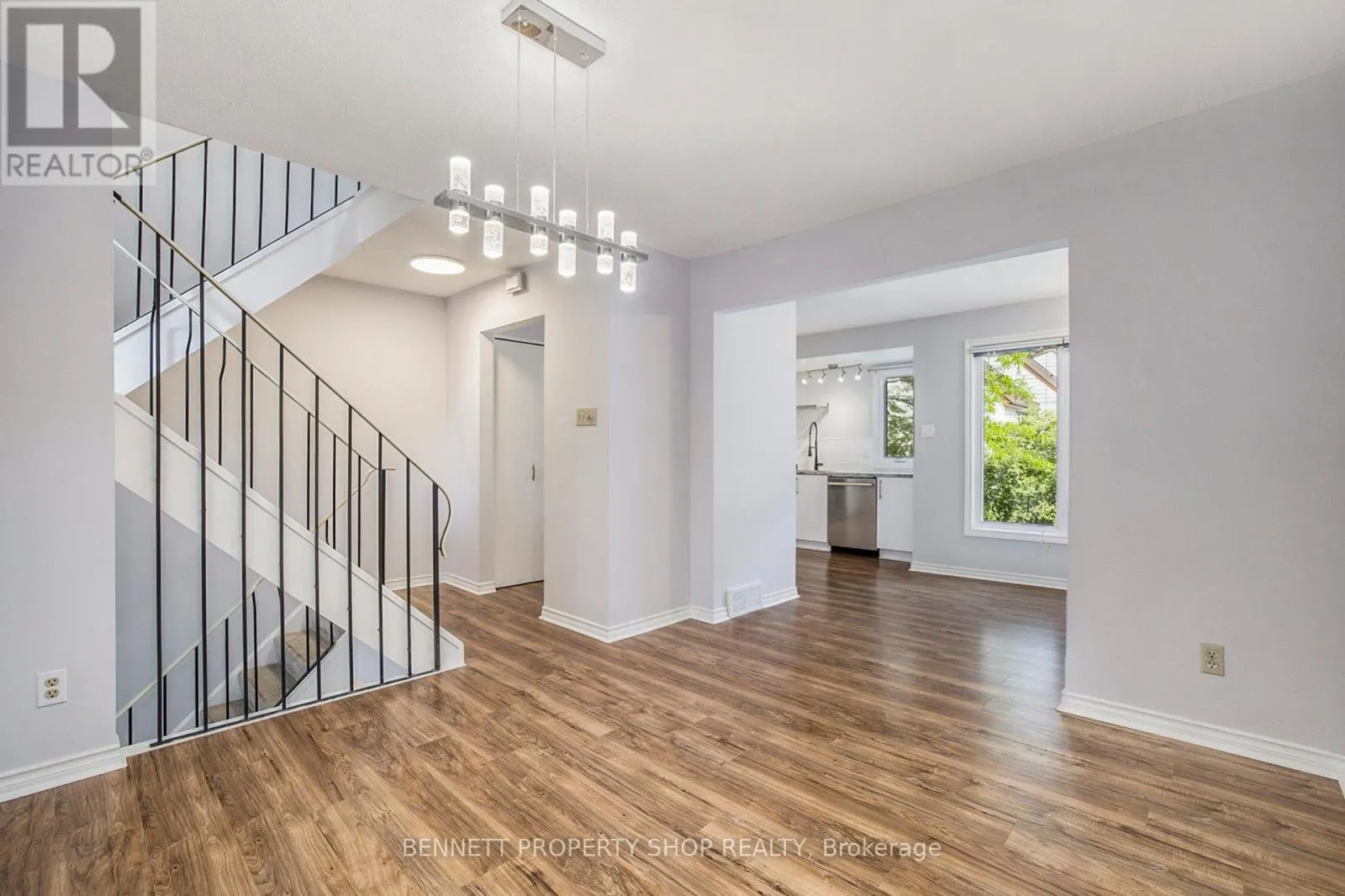 15 - 3350 SOUTHGATE ROAD