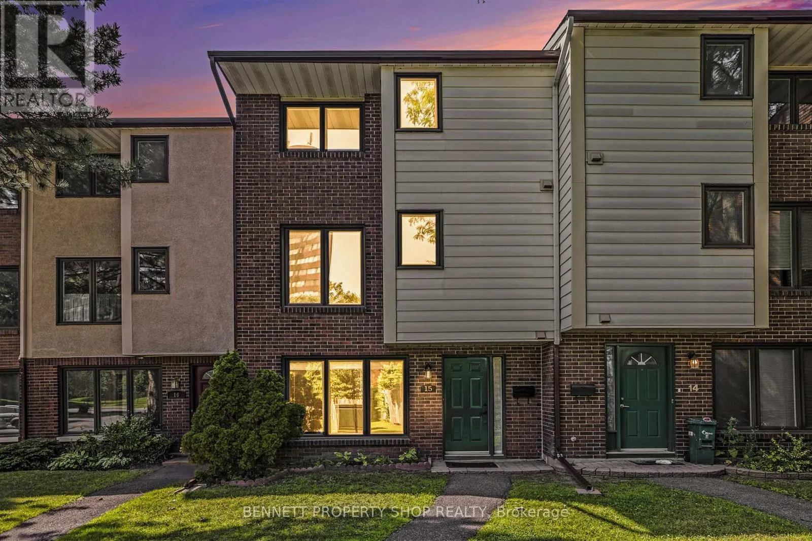 15 - 3350 SOUTHGATE ROAD
