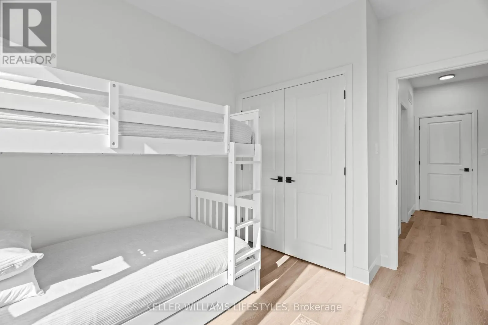 38 - 470 DARCY DRIVE, #38