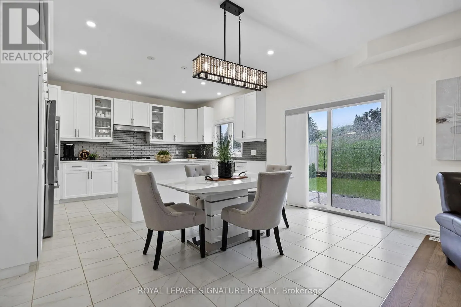 4008 HIGHLAND PARK DRIVE