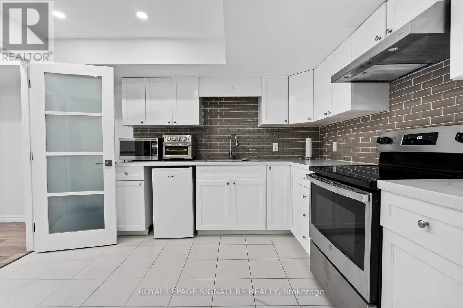 4008 HIGHLAND PARK DRIVE