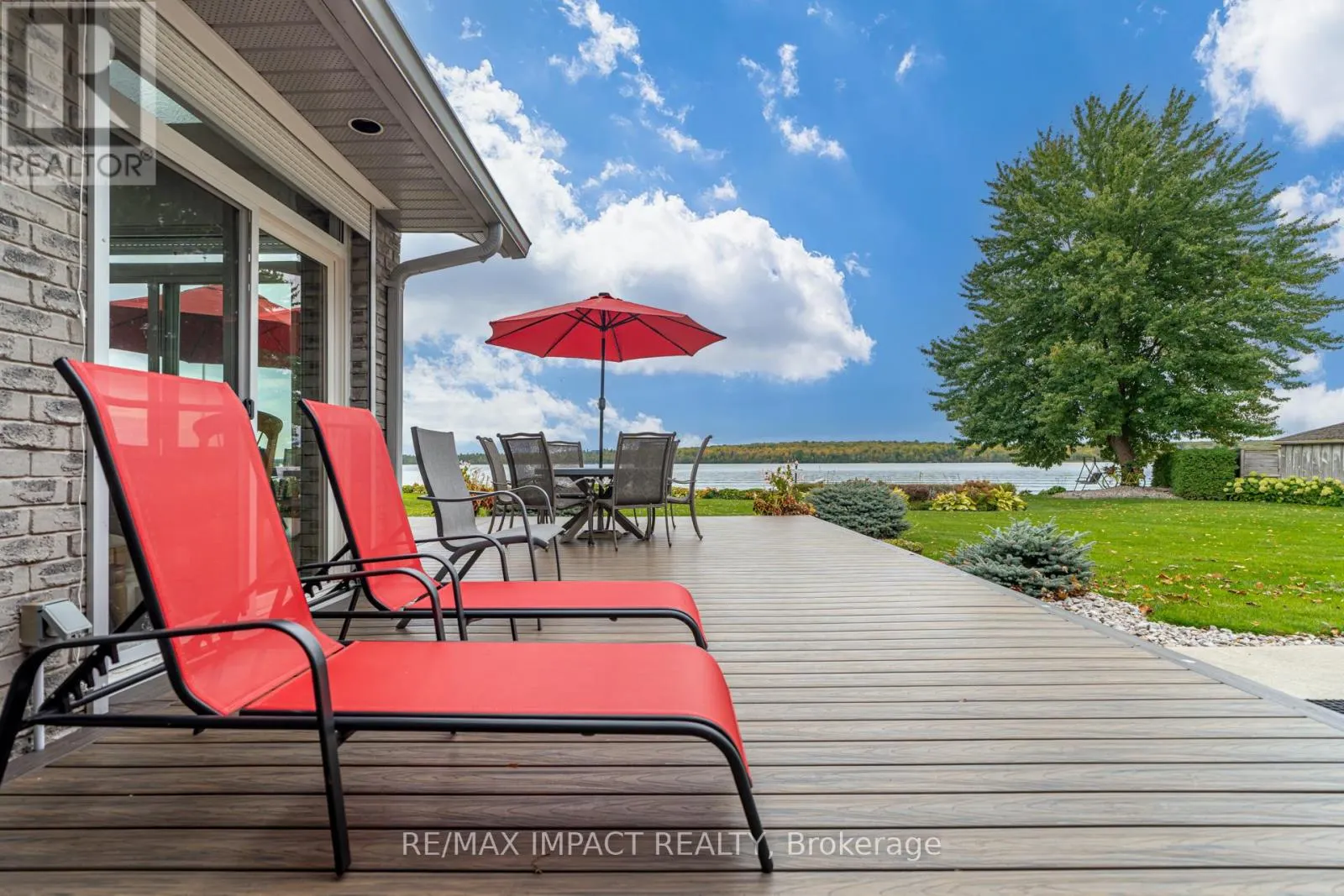 8 SYLVAN COURT