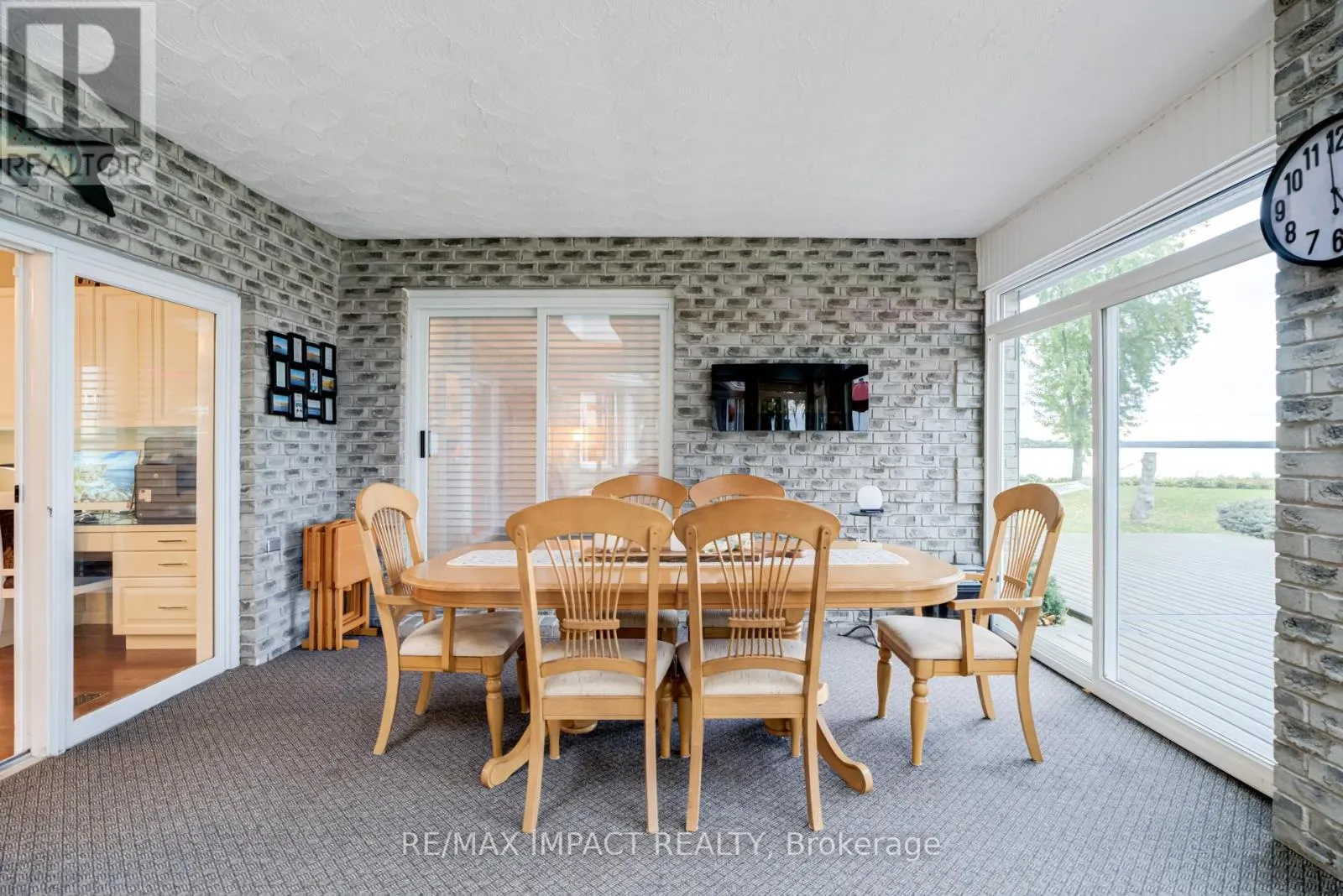 8 SYLVAN COURT