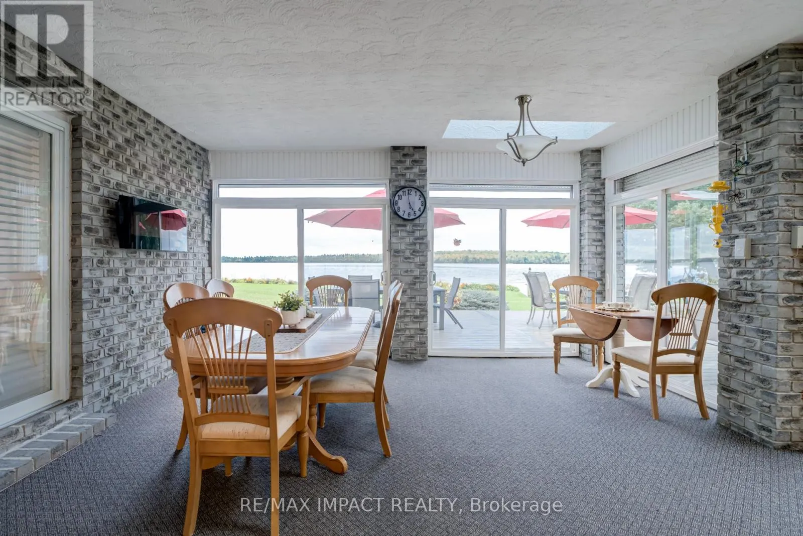 8 SYLVAN COURT