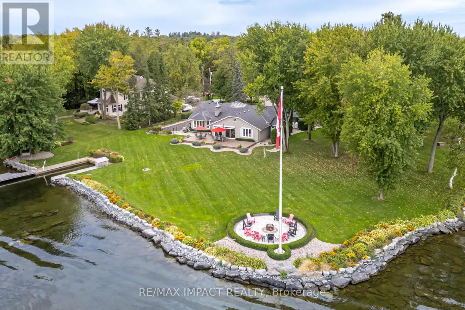 8 SYLVAN COURT