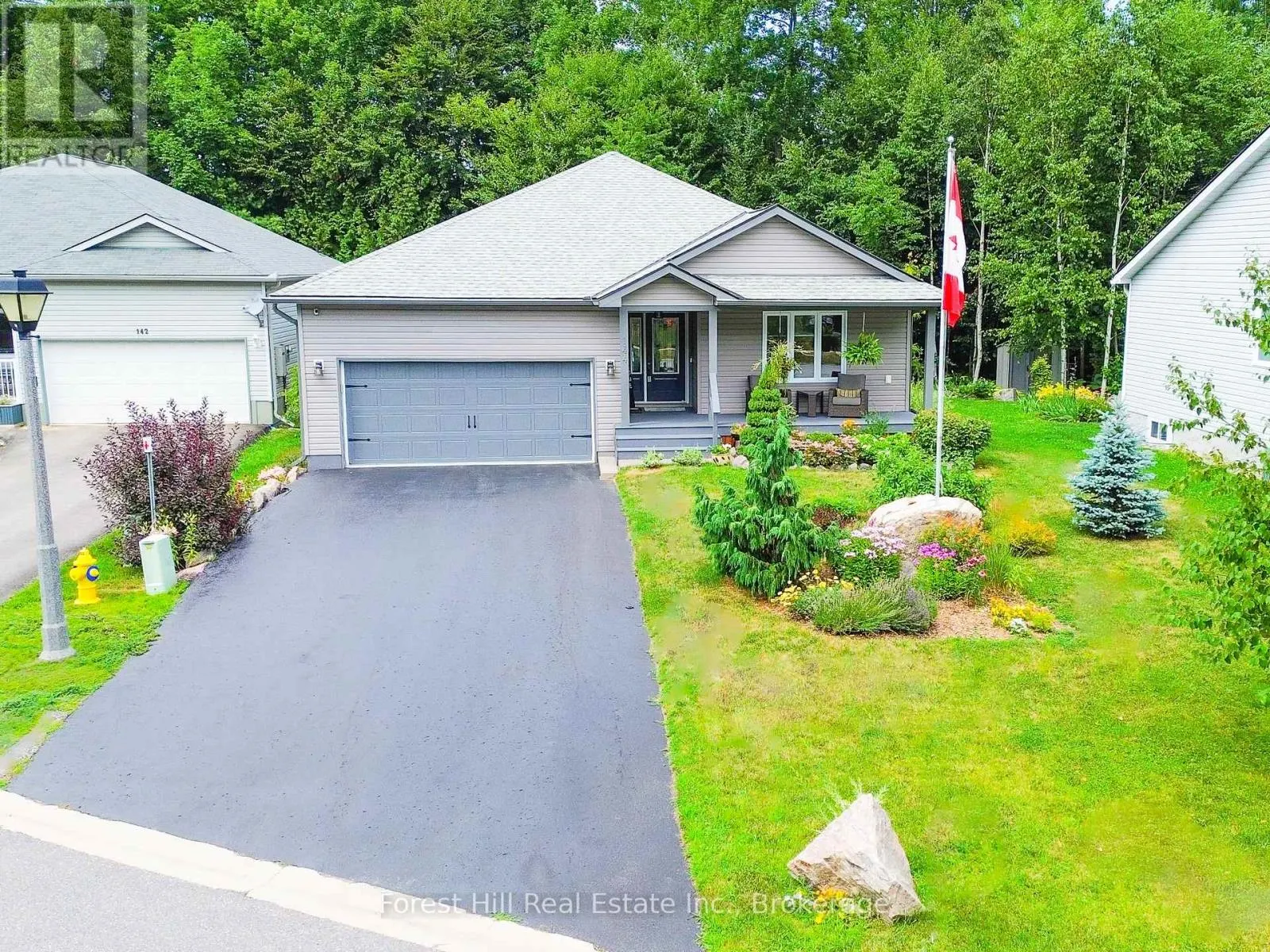 144 PINERIDGE GATE PINERIDGE GATE