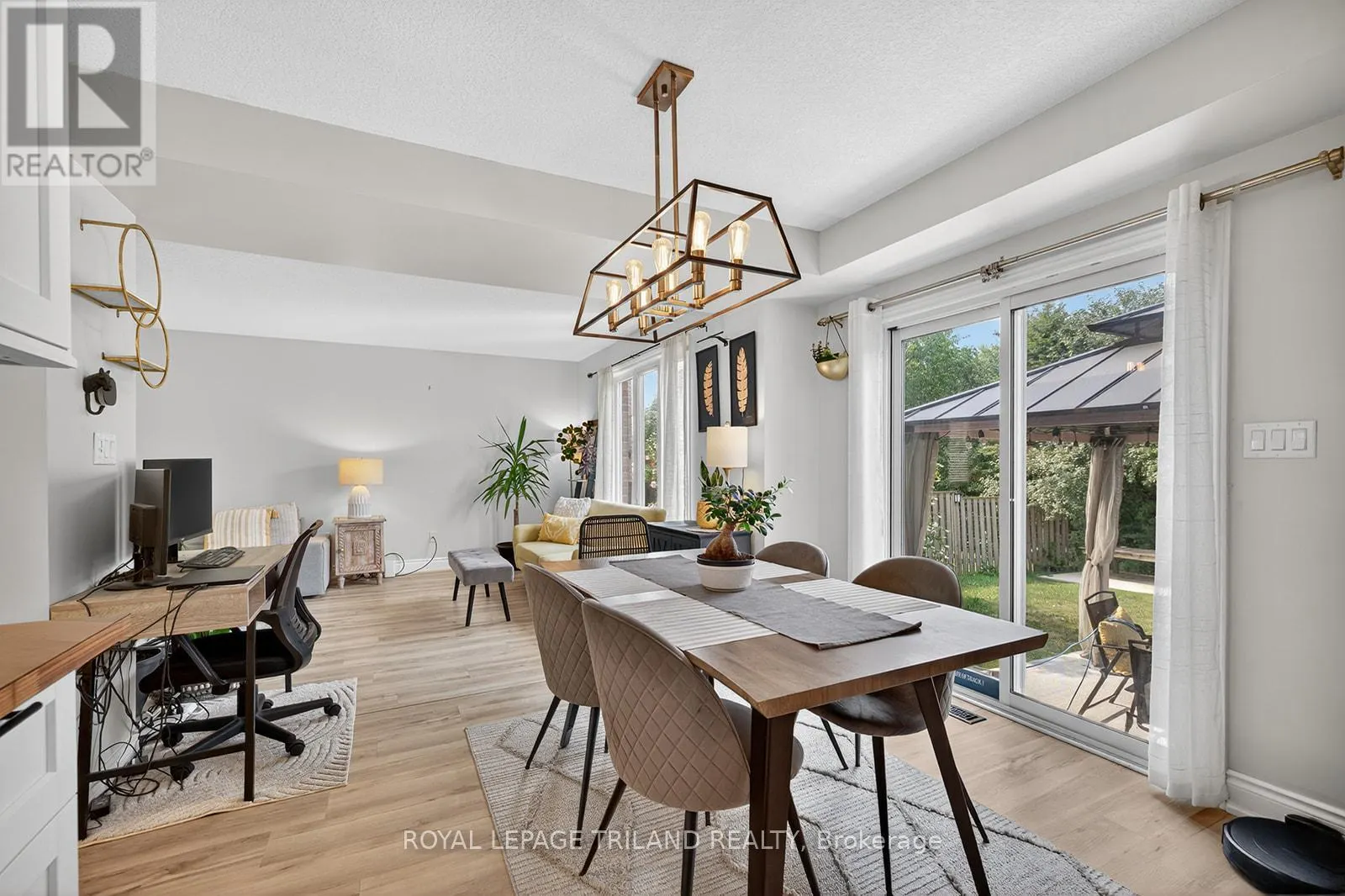 63 MEADOWVALE DRIVE