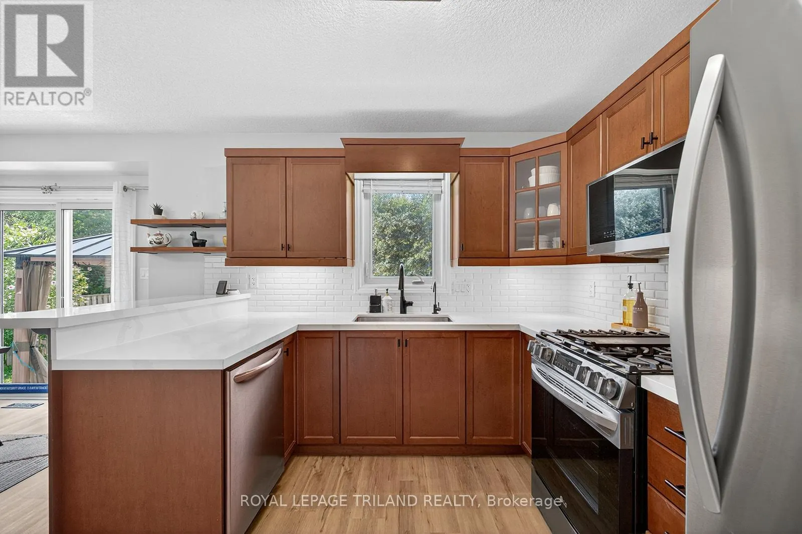 63 MEADOWVALE DRIVE