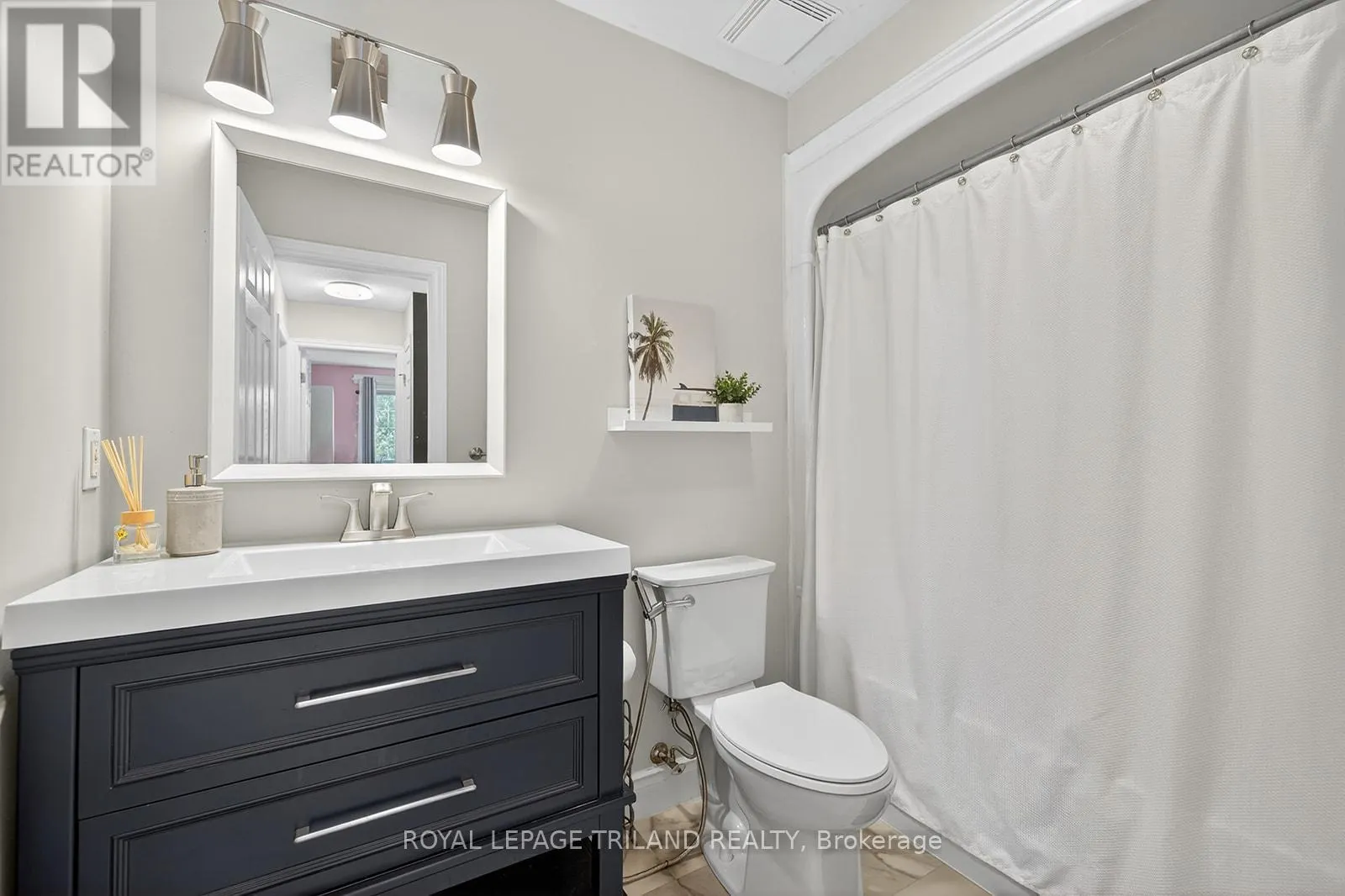 63 MEADOWVALE DRIVE