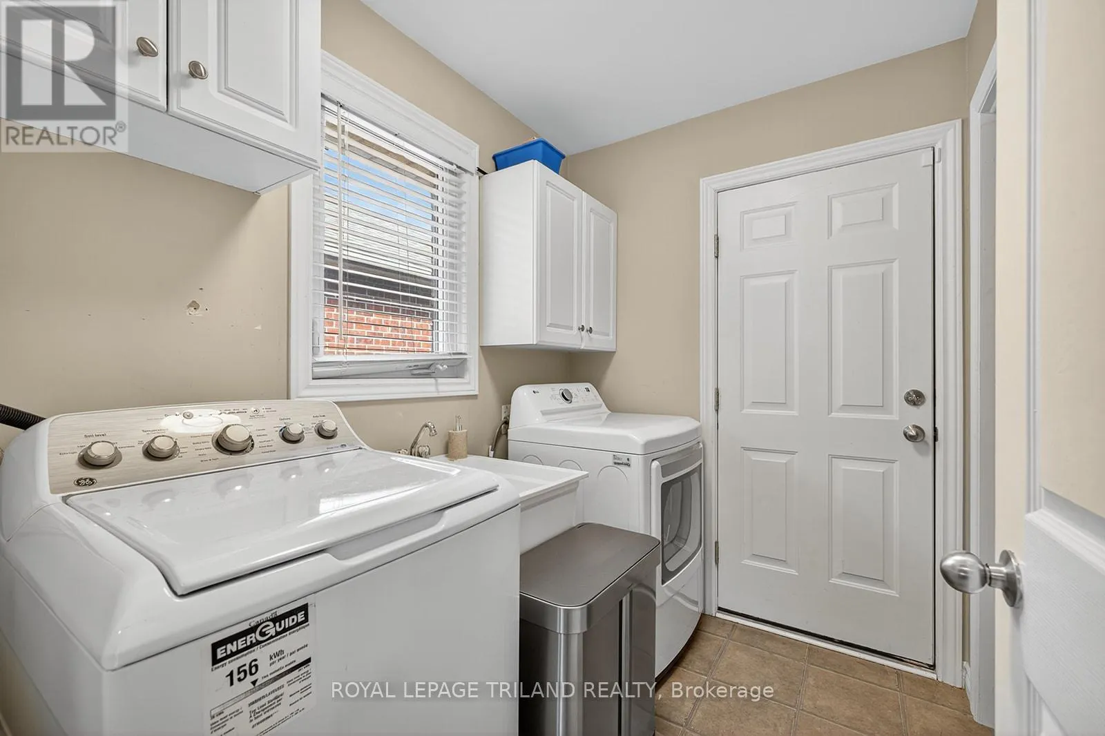 63 MEADOWVALE DRIVE