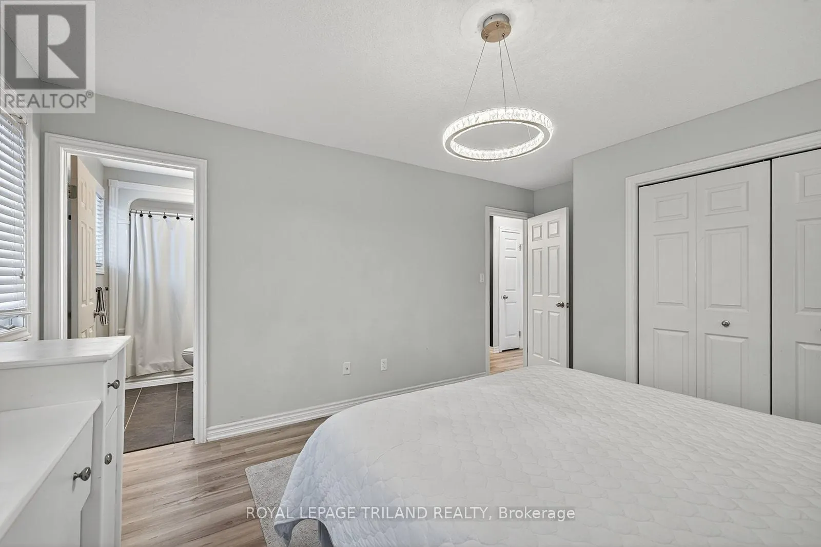 63 MEADOWVALE DRIVE