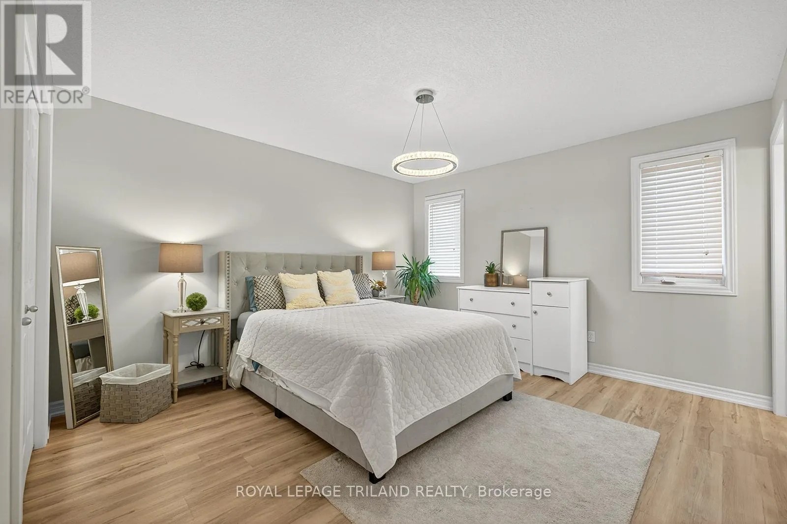 63 MEADOWVALE DRIVE