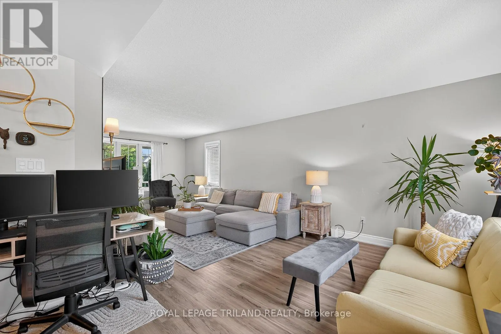 63 MEADOWVALE DRIVE