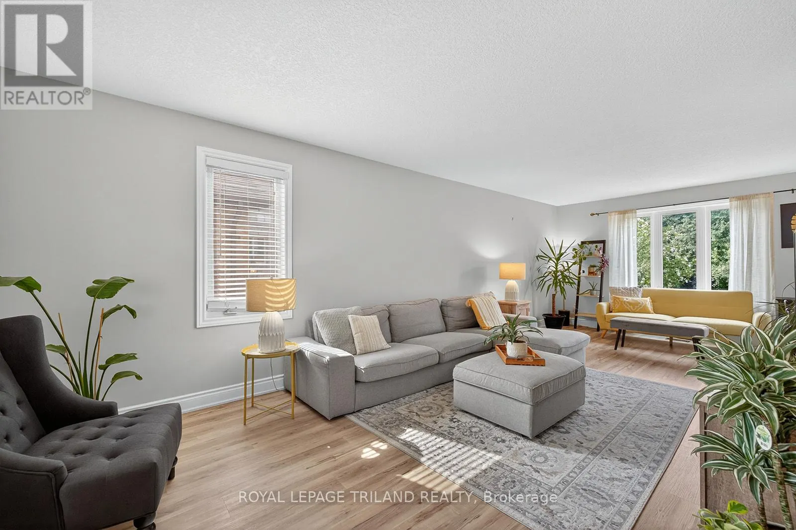 63 MEADOWVALE DRIVE