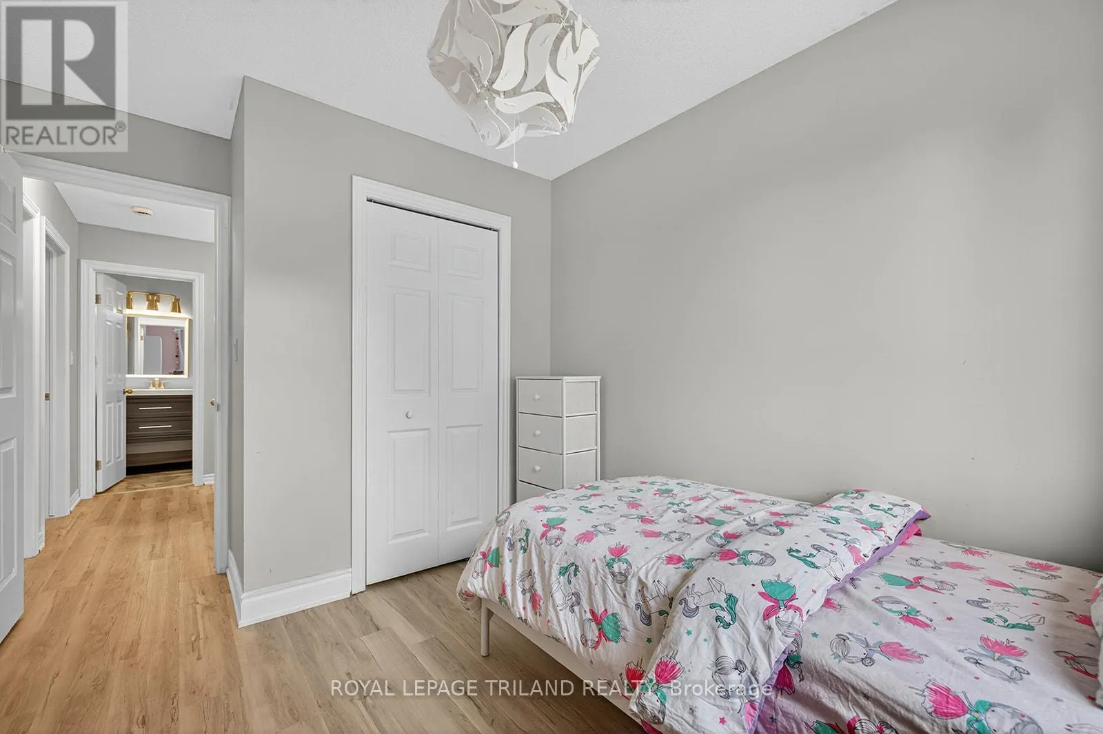 63 MEADOWVALE DRIVE