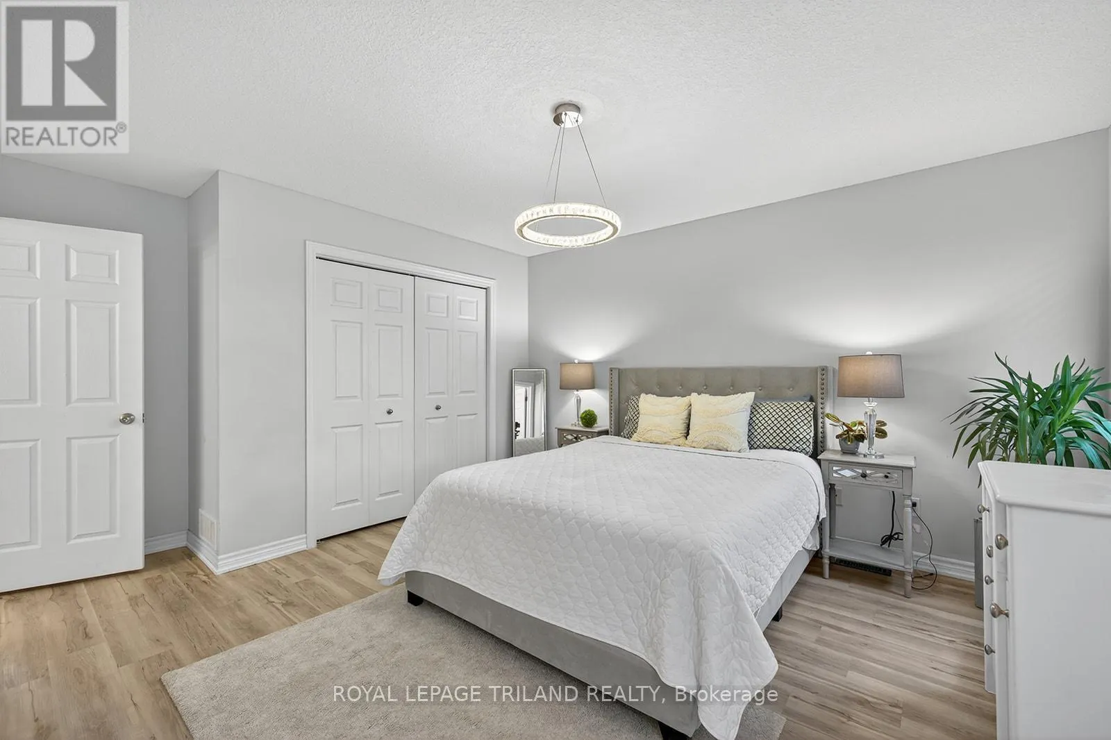 63 MEADOWVALE DRIVE