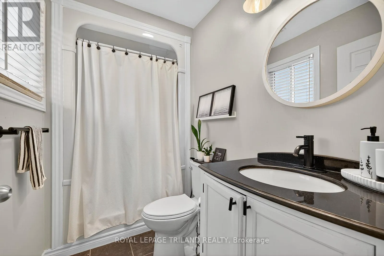 63 MEADOWVALE DRIVE