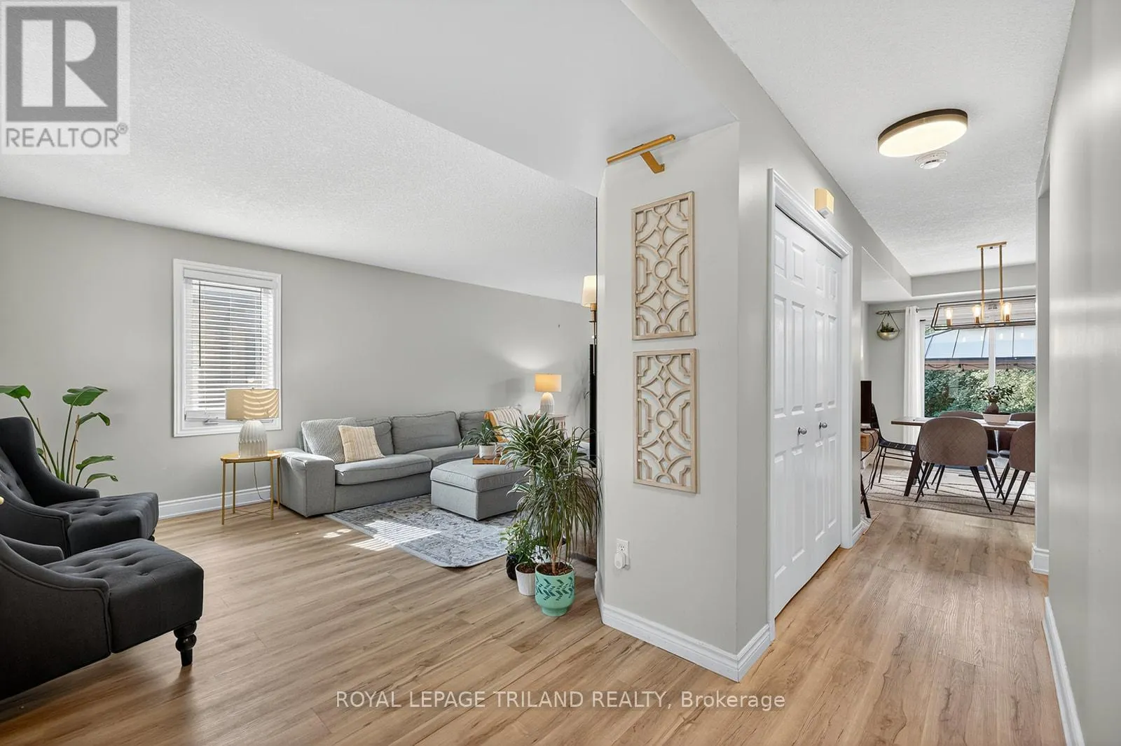 63 MEADOWVALE DRIVE
