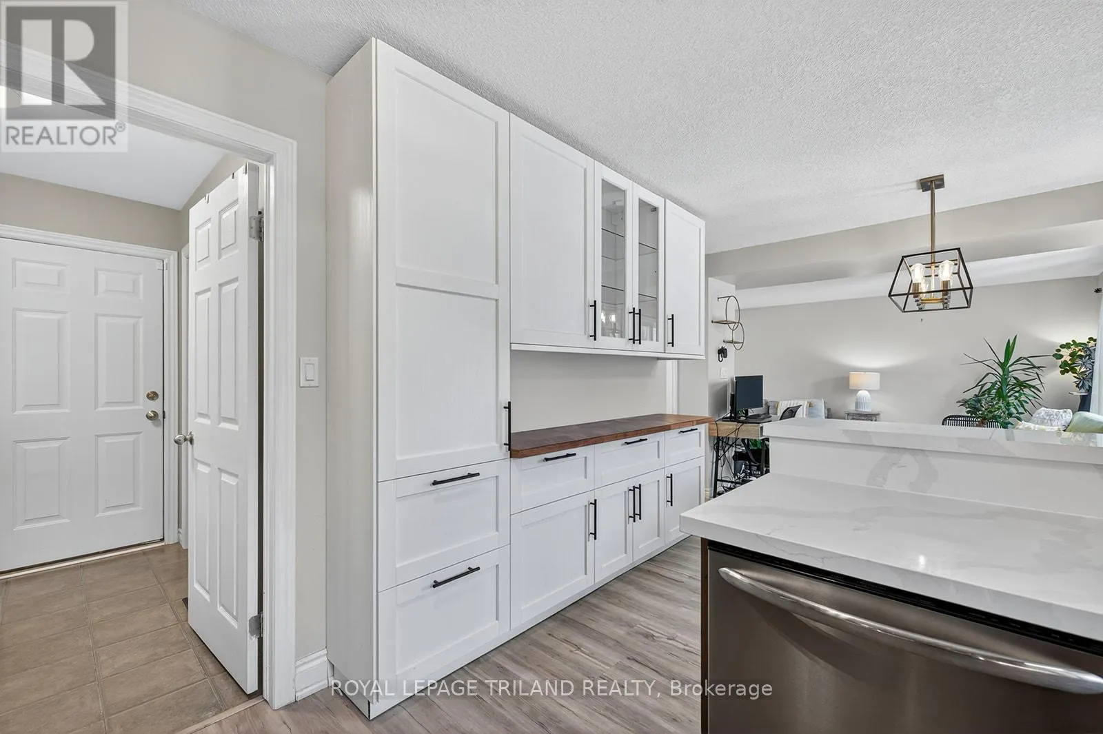 63 MEADOWVALE DRIVE