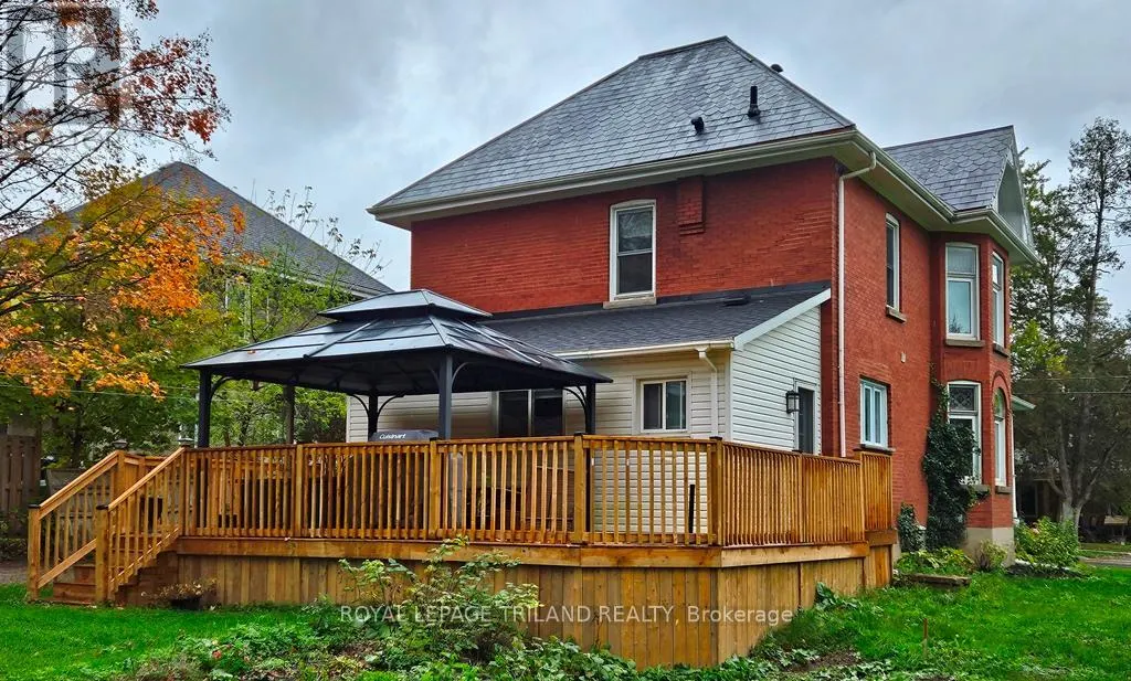 286 KING STREET S