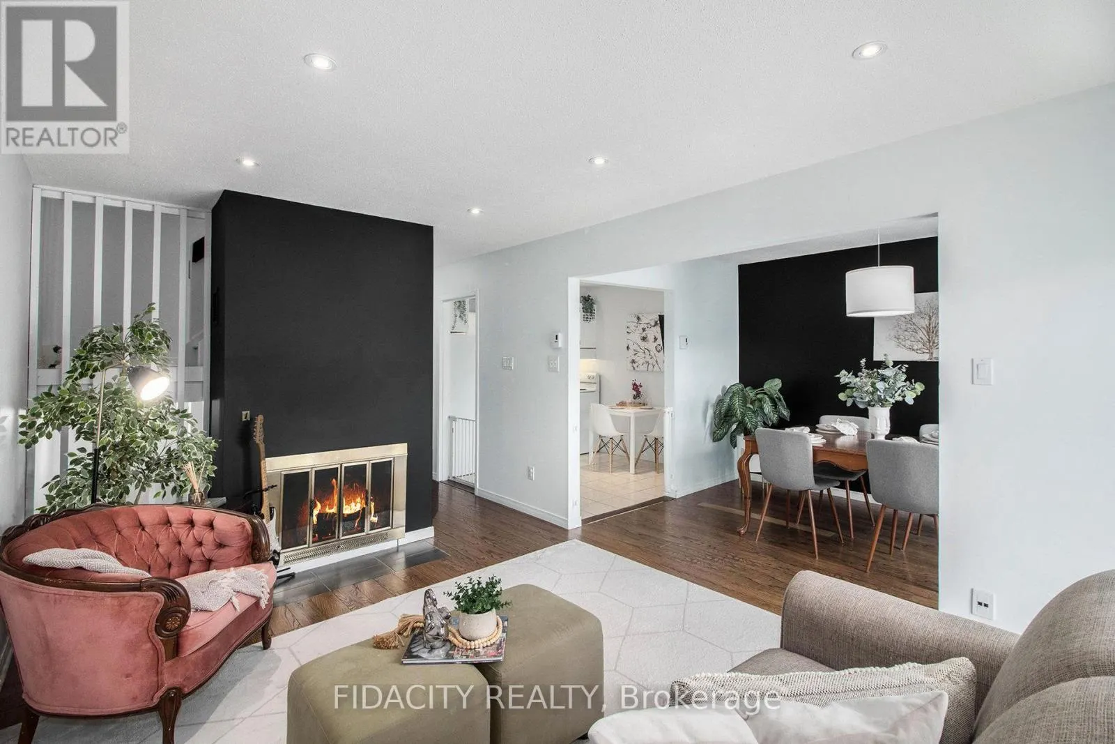 180 - 825 CAHILL DRIVE W