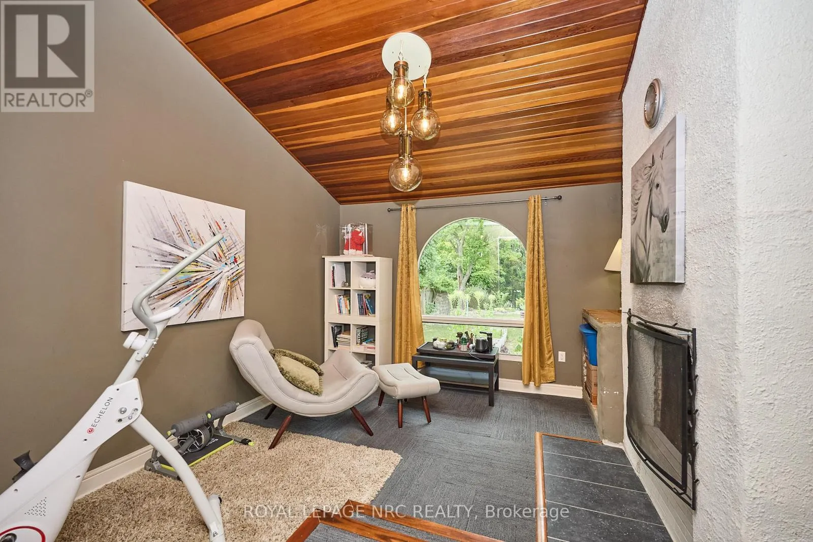 46 ADELENE CRESCENT