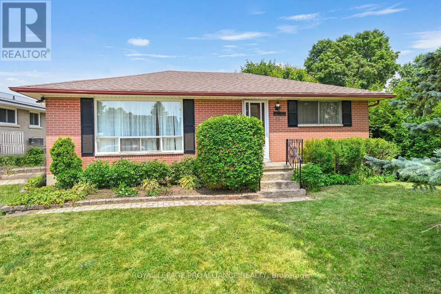 23 MANOR DRIVE